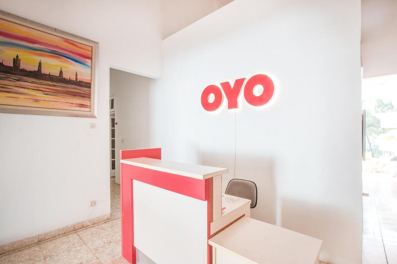 OYO 332 Residence G17 Kemang Jakarta Bagian luar foto